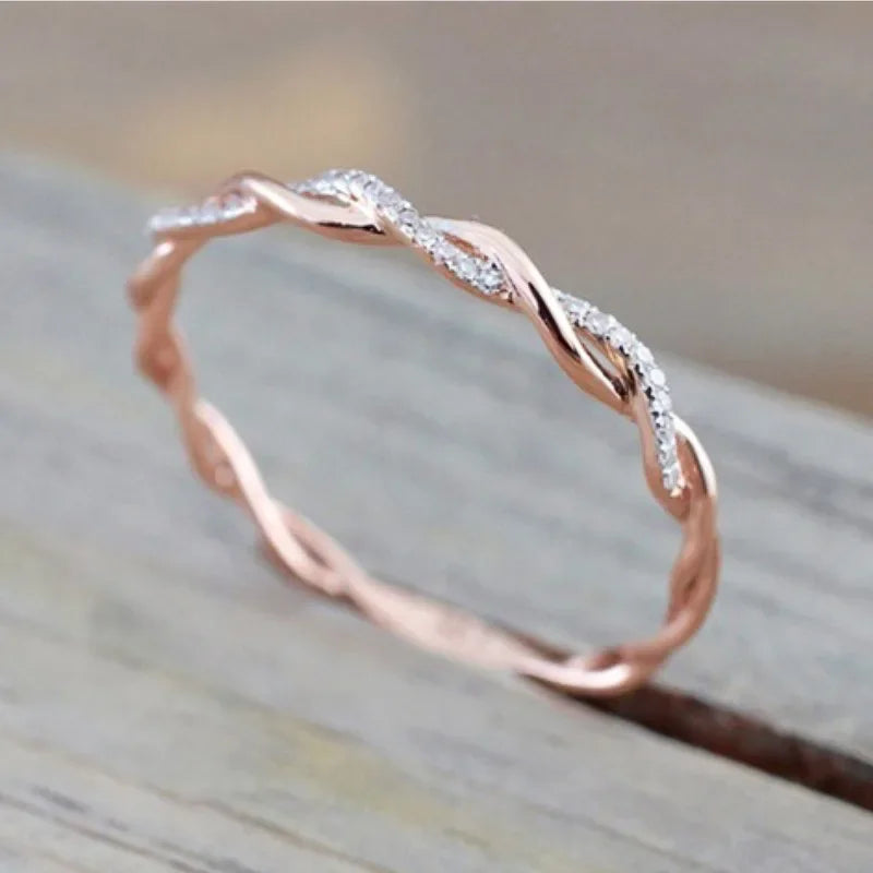 Women's Twist Ring