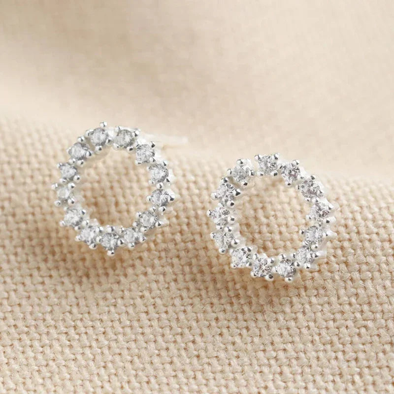 Dainty Circle Stud Earrings