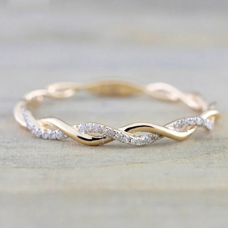 Women's Twist Ring