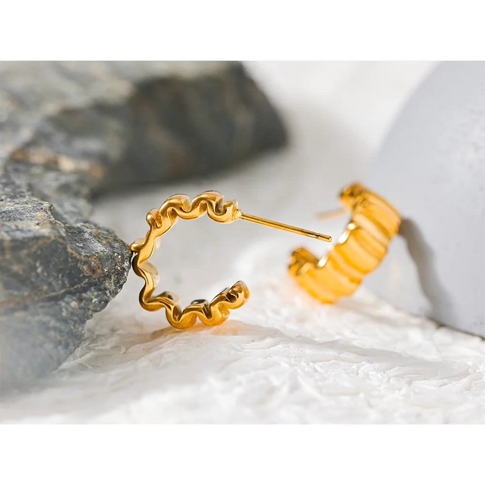 Waterproof Ruffle Small Hoop Earrings 18K Plated