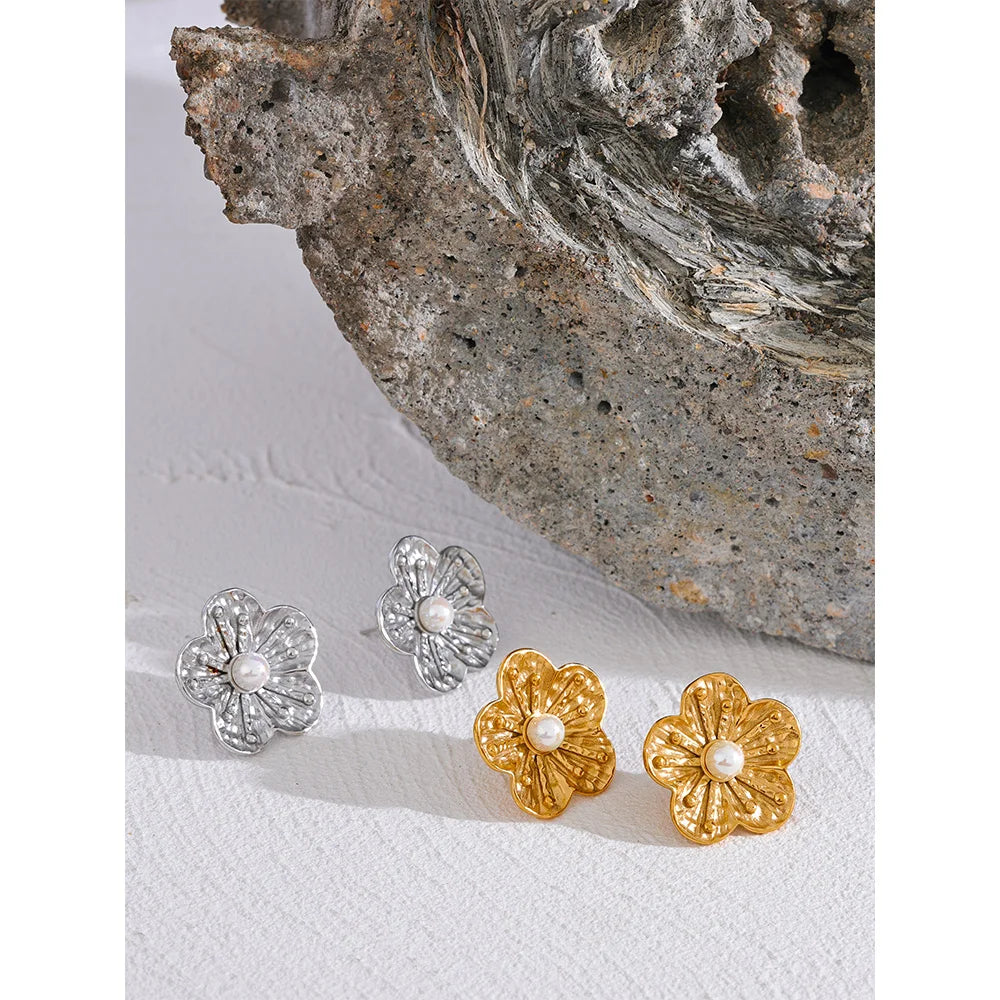 Flower Pearls Stud Earrings Waterproof 18K Plated