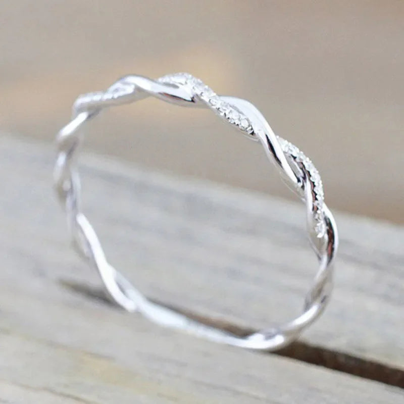 Women's Twist Ring